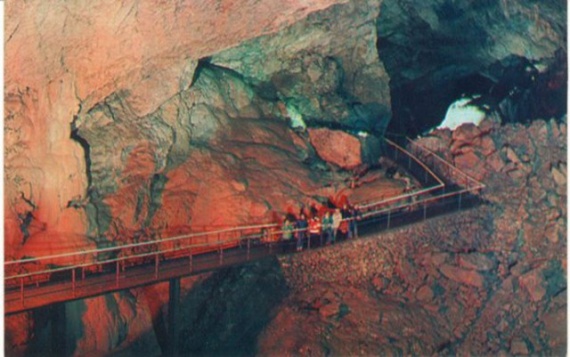 Путешествия: Ново-Афонская пещера