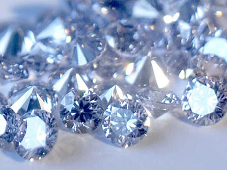 Проишествия: Женщина отсудила найденные бриллианты