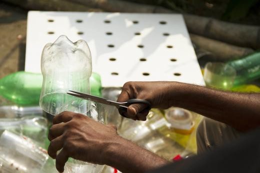 Полезные советы: Кондиционеры из пластиковых бутылок