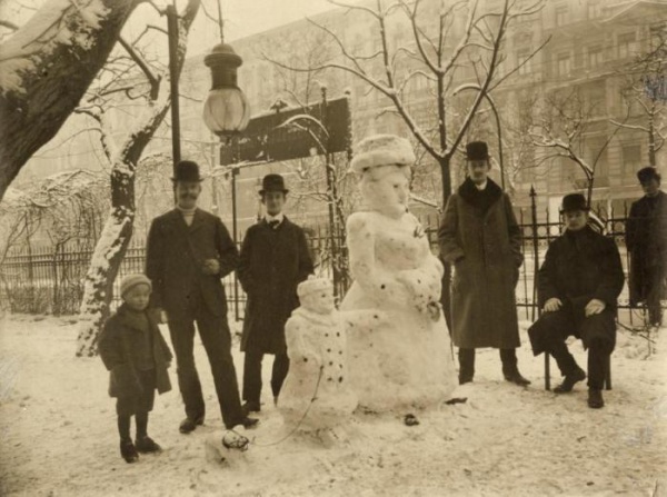 Интересное: История снеговика