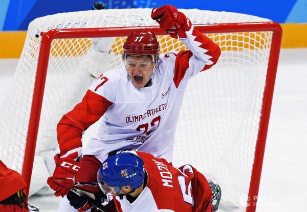 Спорт: Российские хоккеисты вышли в финал Олимпиады