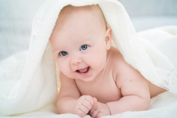 Семья: Интересные факты о новорожденных