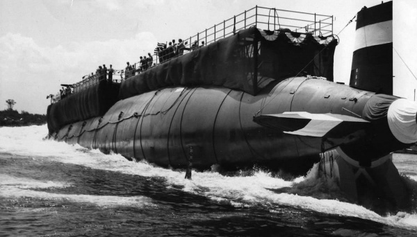 История: Гибель подводной лодки *Трешер*
