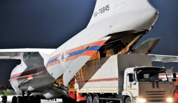 Новости: Самолет МЧС России доставил в Китай гуманитарную помощь