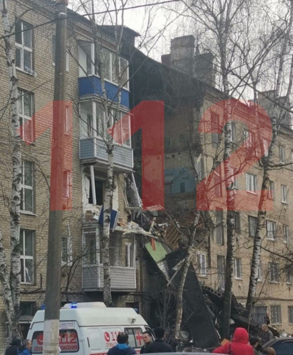 Происшествия: В жилом доме в Орехово-Зуево произошел взрыв, предположительно, газа