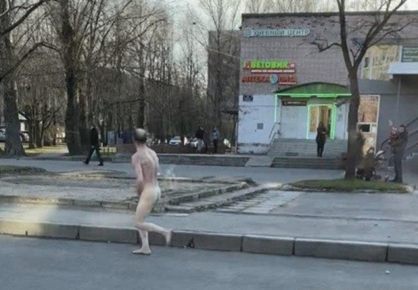 Происшествия: В Петербурге голый любовник убегал от взбешенного мужа