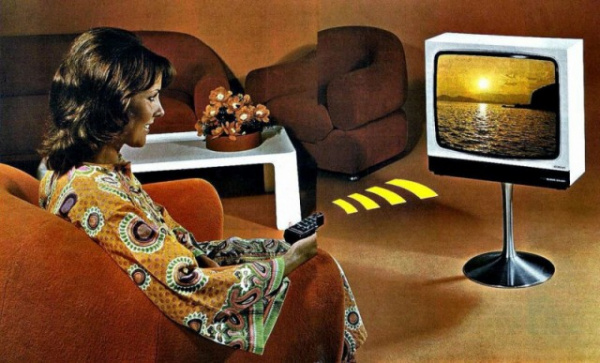 Интересное: Кто изобрел пульт от телевизора?