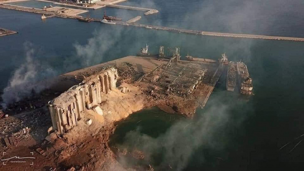 Происшествия: В Бейруте взорвалось судно с почти тремя тысячами тоннами аммиачной селитры