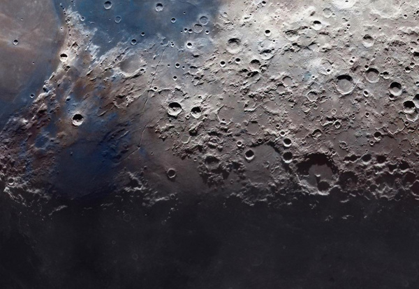 Природа: Сверхдетальное фото Луны с телескопа 2000 мм