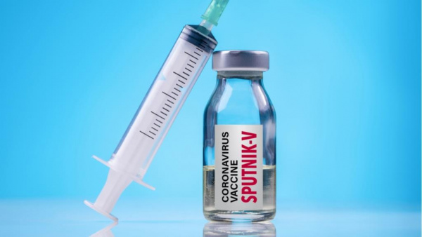 Коронавирус: В России предупредили об информационной атаке на вакцину *Спутник V*