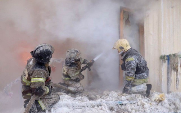 Происшествия: Якутские пожарные: работа в минус 50