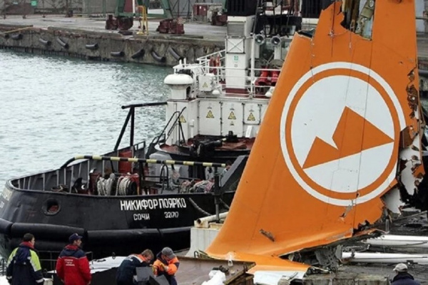 Происшествия: 15 лет назад в авиакатастрофе над Черным морем погибли 113 человек