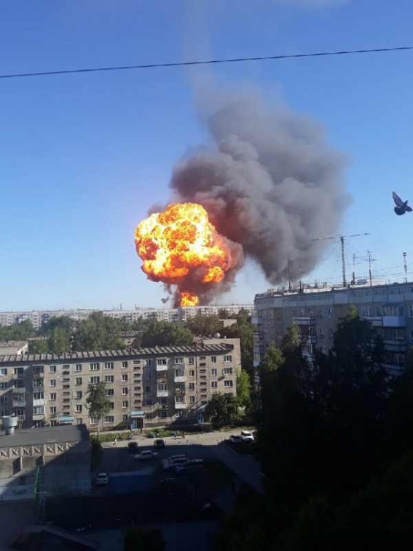Происшествия: Взрыв заправки в Новосибирске