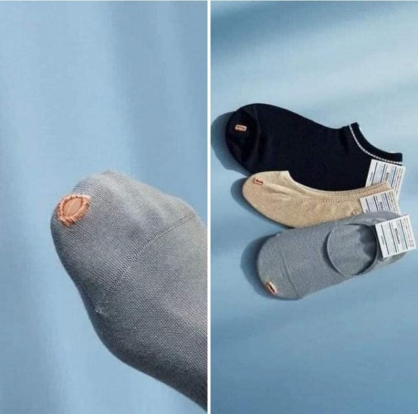 Безумный мир: Мужская мечта сбылась - в продаже носки сразу с дырками