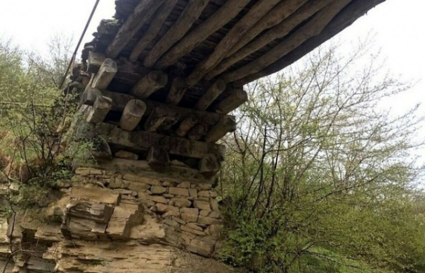 Интересное: Деревянный мост в Дагестане, построенный без гвоздей