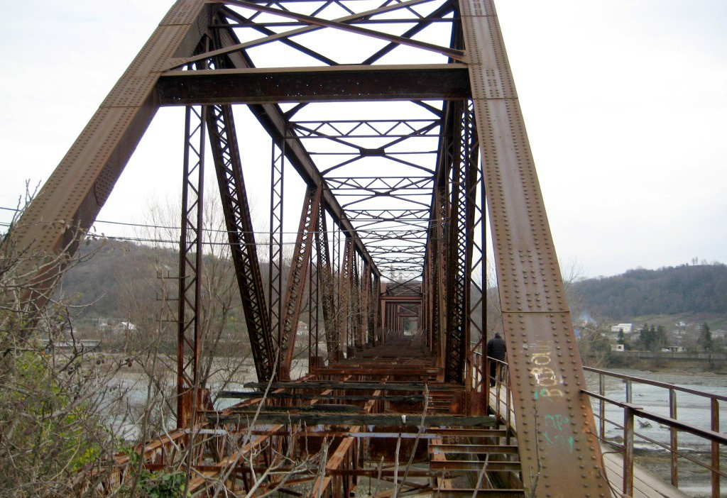 Старый адлерский мост
