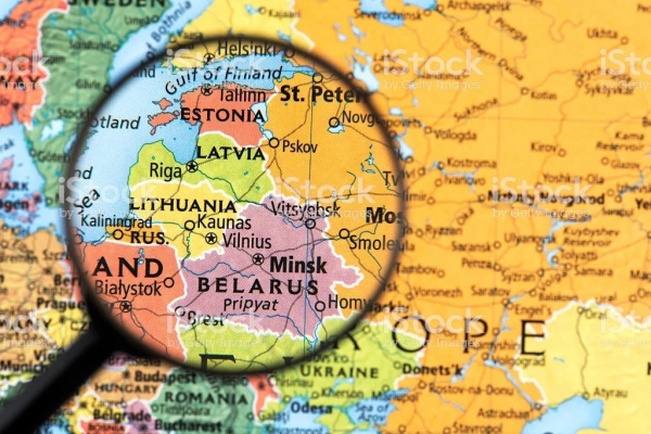 Прибалтика: Россия понизила уровень дипломатических отношений с Эстонией