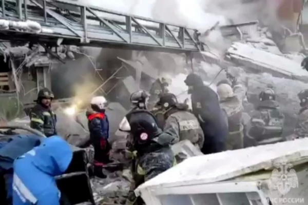 Происшествия: Врачи откачали одного человека, считавшегося погибшим при взрыве в Новосибирске
