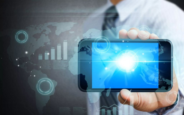 Технологии: Приложение «Связь с телефоном» теперь поддерживает работу с iPhone