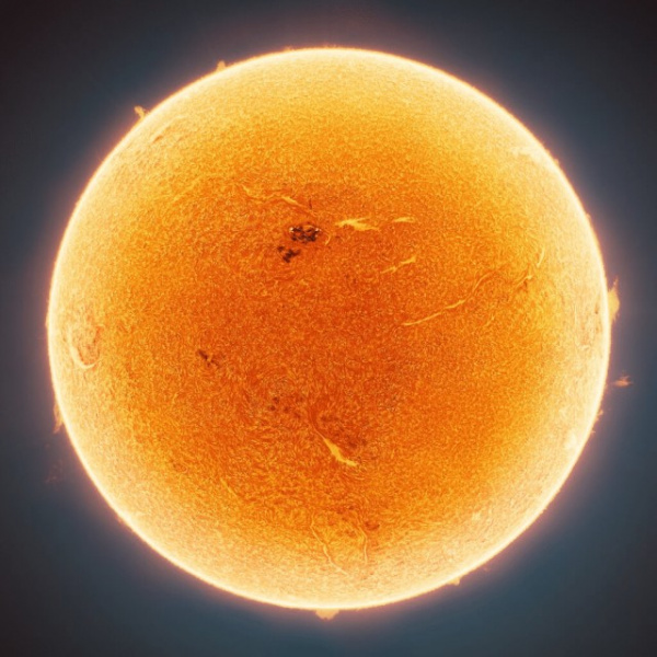 Интересное: МКС на фоне Солнца