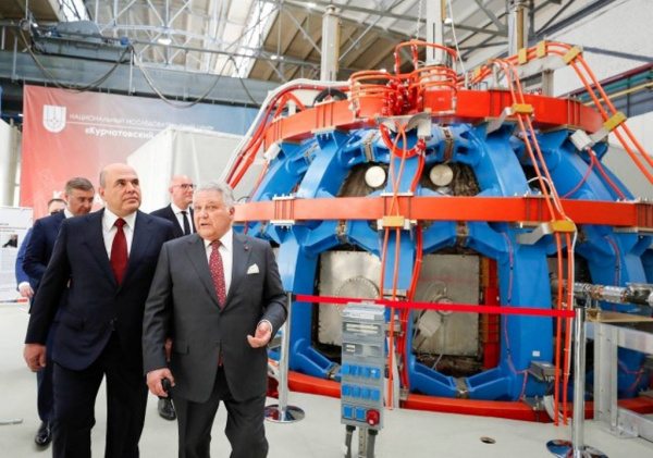 Экономика: Курчатовский институт получил термоядерную плазму на токамаке Т-15МД