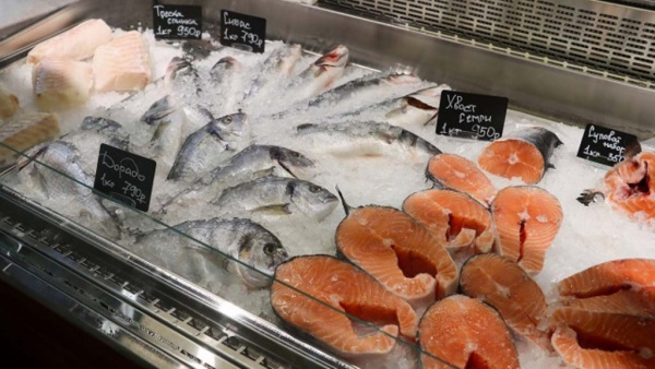 Экономика: Россия запретила ввозить в страну продукцию из рыбы и морепродуктов из недружественных стран