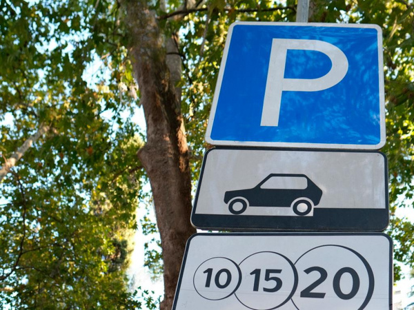 Адлер: Парковка на ряде улиц Сочи станет платной