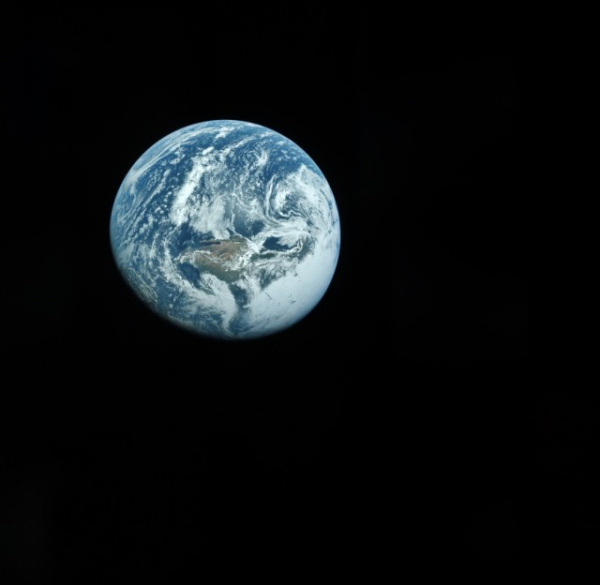Интересное: Земля с Apollo 10. 1969г