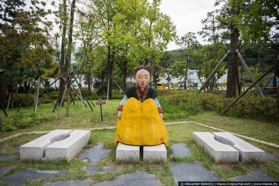 Интересное: Парк какашек в Южной Корее