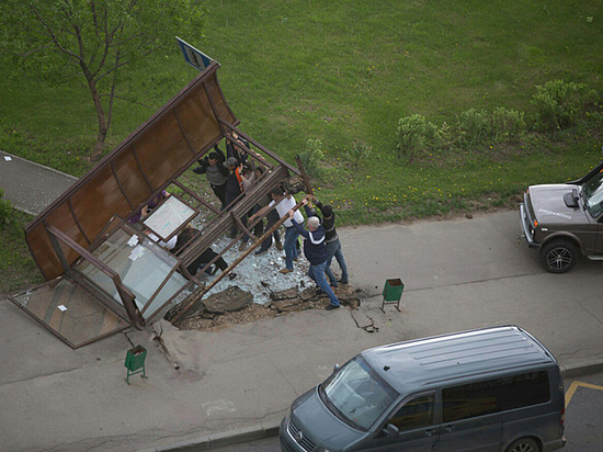 Происшествия: Ураган в Москве убил 11 человек